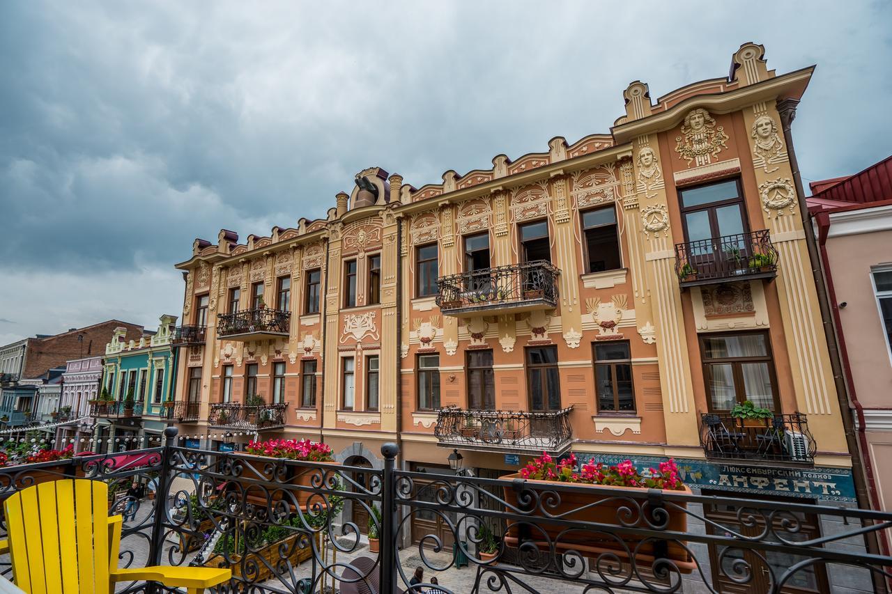 Brotseuli Hotel Tbilisi Eksteriør billede